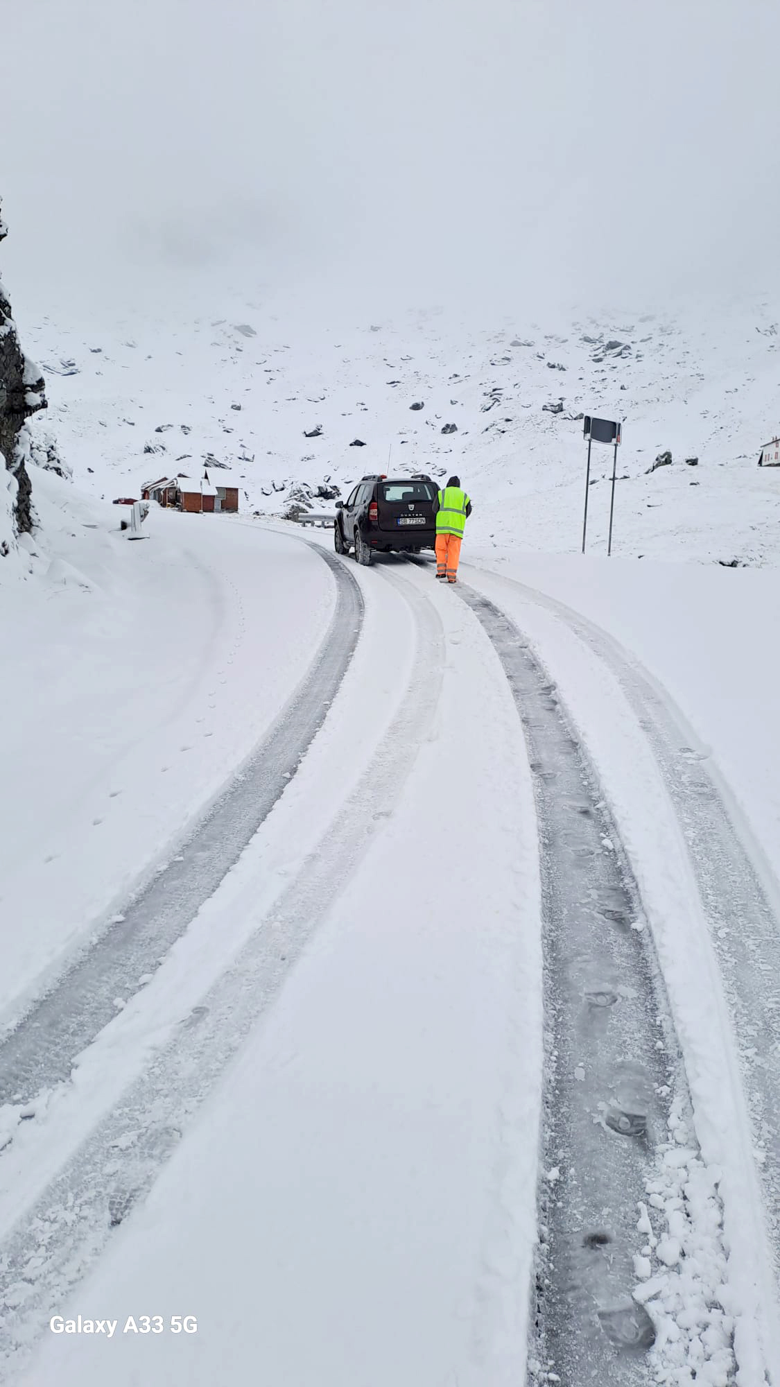 Cod galben de ninsoare în zonele montane din județ. Cum va fi vremea în weewkend, în Sibiu