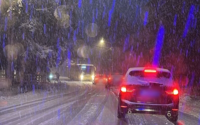 Ninge la Păltiniș. Trafic îngreunat. Recomandările poliției