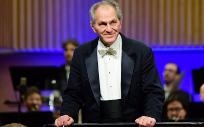 Maestrul Cristian Mandeal dirijează Mozart și Brahms la Filarmonica Sibiu