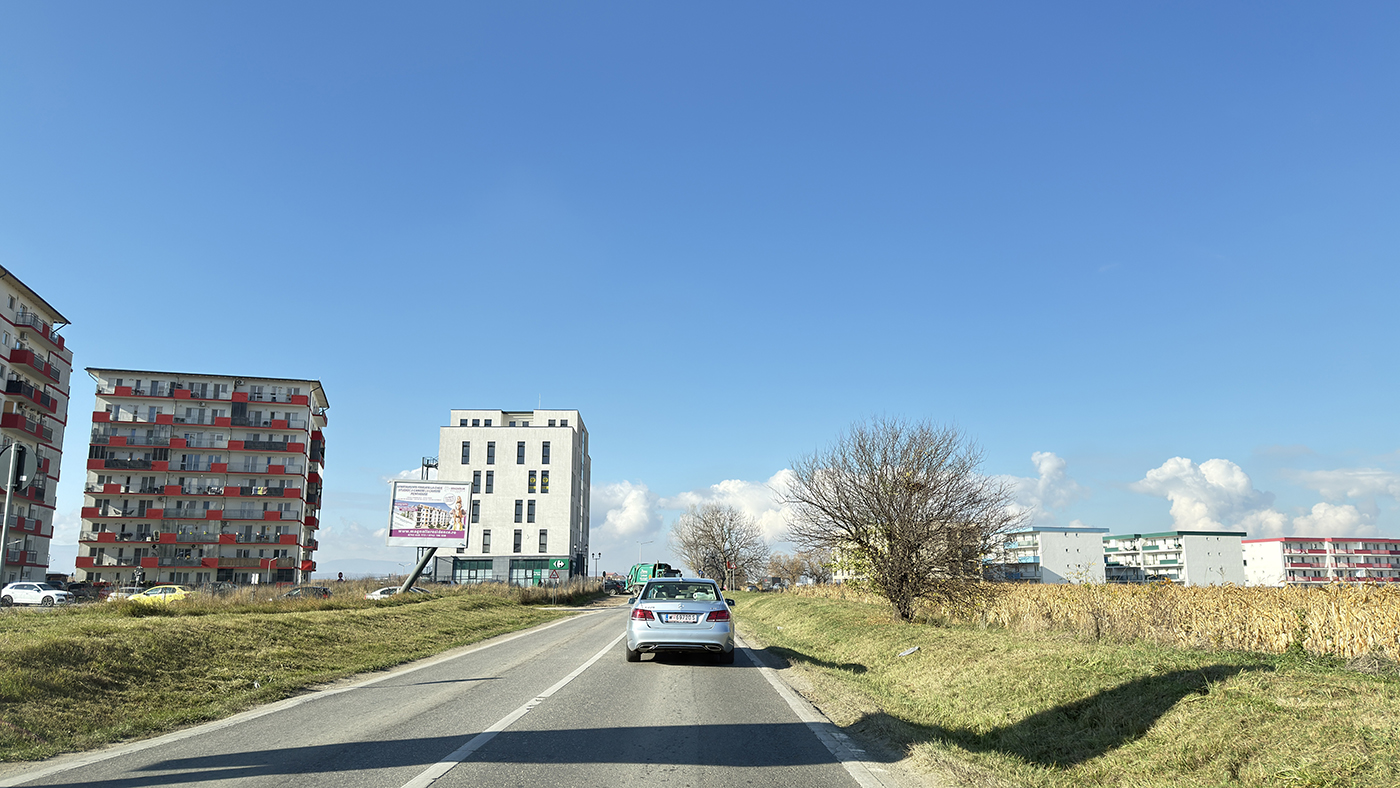 De la Porr, la Strabag sau Geiger: 55 de firme concurează pentru transformarea Căii Șurii Mici în primul bulevard post-decembrist al Sibiu. 100 de milioane de lei, buget alocat