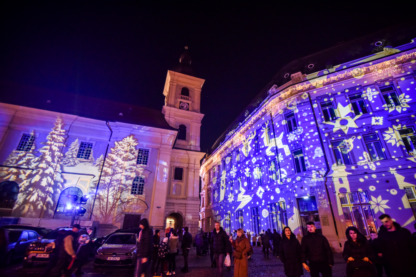 Știrile weekend-ului: Cum va funcționa sistemul de verificare automată a plății parcării în Sibiu, evenimentele lunii decembrie, turist în județ și cronică de restaurant