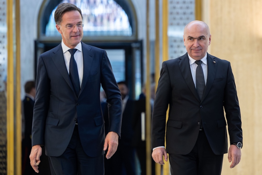 Mark Rutte a dat asigurări românilor că NATO îi va proteja: România investește în NATO și vă spun clar că NATO investește în România