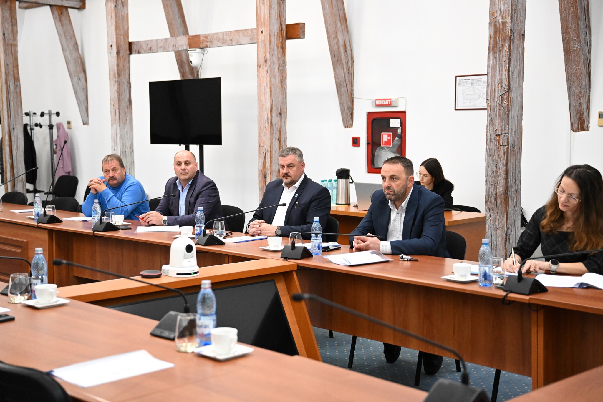 Primarii din aria transportului metropolitan Sibiu au „bătut palma” pentru 1 decembrie ca dată de extindere a rutelor. Directorul Tursib: „Călătorii pot circula și în picioare”