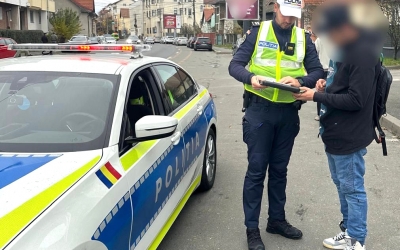 Peste 150 de pietoni, depistați încălcând regulile de circulație. Amenzi de peste 110.000 de lei, în această săptămână
