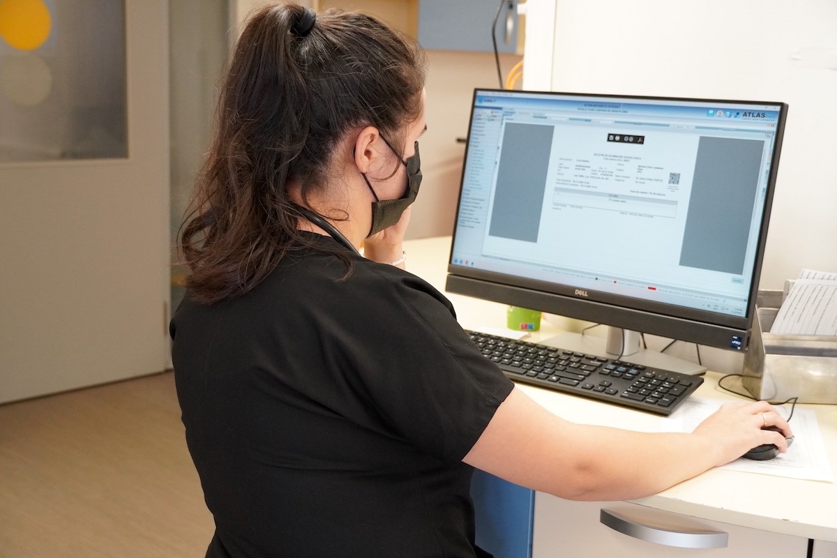 Spitalul Județean Sibiu intră în era digitală: computere, tablete și servere moderne printr-o investiție de aproape 6 milioane de lei, bani europeni