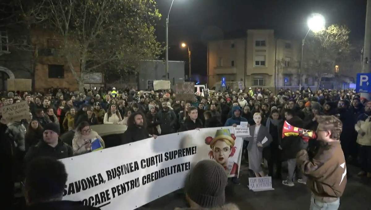 Protest în fața Consiliului Superior al Magistraturii: „Justiție, nu mafie”
