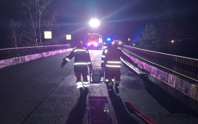 Actualizare. Traficul a fost reluat pe Valea Oltului. Polițiștii recomandă șoferilor să fie atenți și să respecte cu strictețe semnificația indicatoarelor