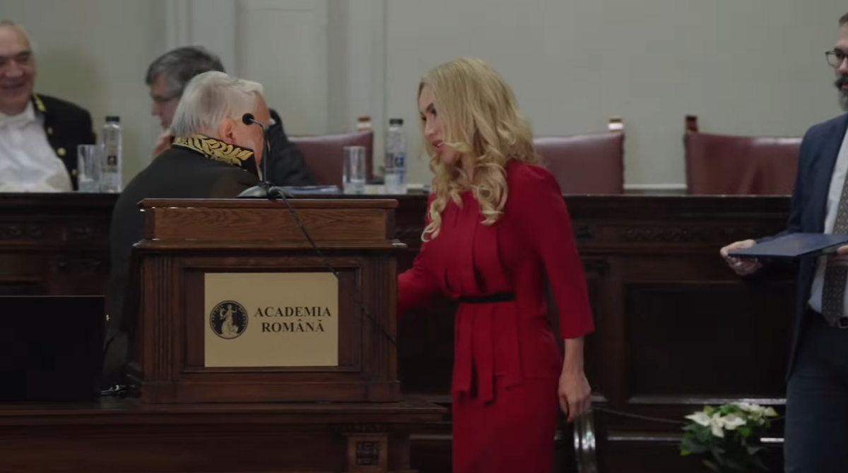 Trei profesori de la ULBS, premiați de Academia Română. „Progresul nu apare din ceea ce știm deja, ci din curajul de a pune întrebări”