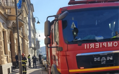 ACTUALIZARE 75 de persoane evacuate de urgență din clădirea Prefecturii. ISU infirmă scurgerea de gaz