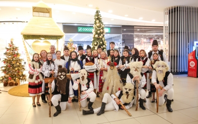 Shopping City Sibiu aduce colinde și dansuri folclorice în apropierea Crăciunului