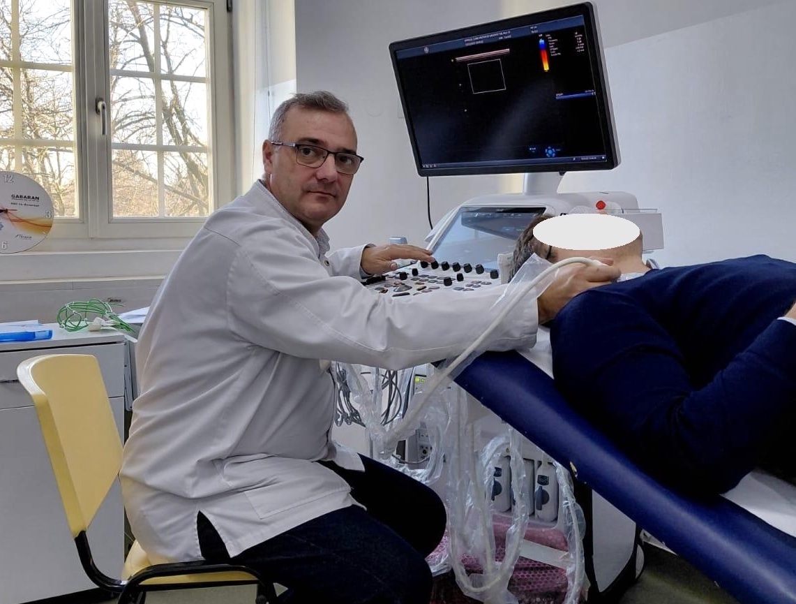 Spitalul Militar din Sibiu, dotat cu un ecograf de ultimă generație. Banii au fost dați de Primăria Sibiu