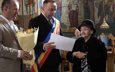 VIDEO Primăria Șelimbăr a premiat fericirea în cuplu. ”Sunteți ca niște părinți”