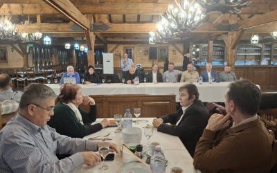 După 90 de ani, la Sibiu a fost recreată Uniunea Oierilor din România. „Vom avea o voce comună. Ar fi păcat ca să nu ne îndreptăm atenția asupra acestui domeniu, care e atât de vechi la noi în țară”