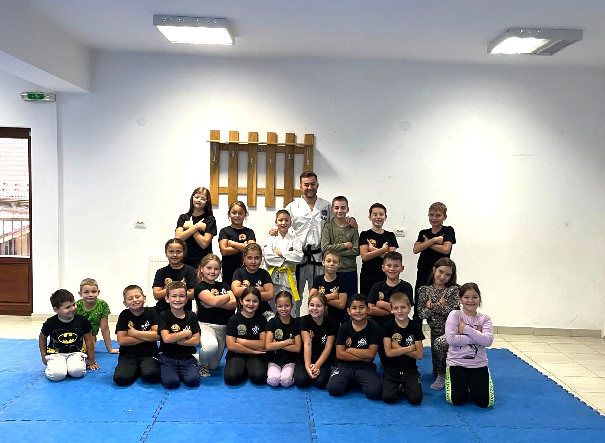 Sport în loc de ecrane: taekwon-do pentru copiii din Turnu Roșu și Sebeșu de Jos