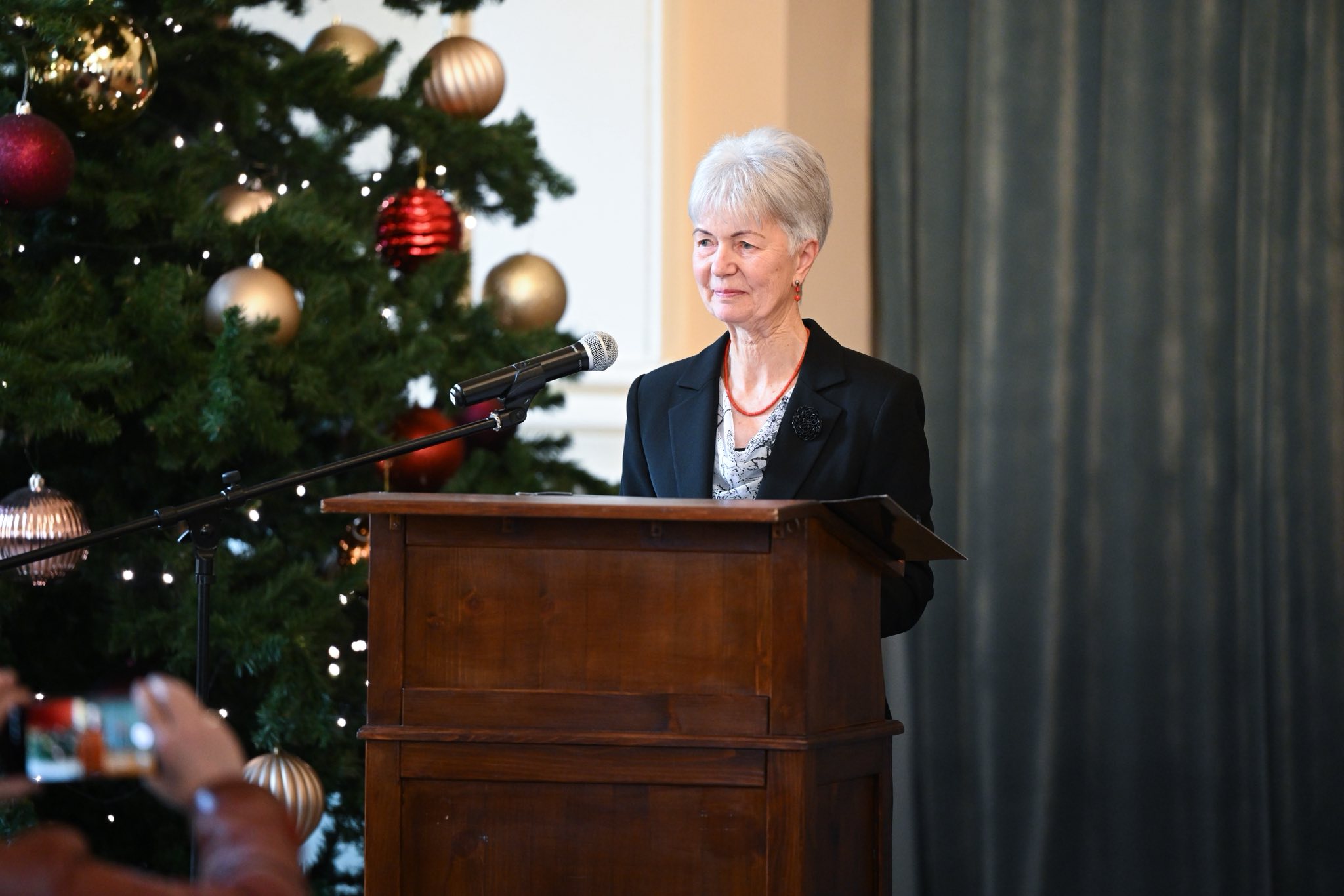 Christine Manta-Klemens, despre viitorul predării în limba germană: Soluția deja se conturează. Avem o serie de colegi care sunt români și predau diverse discipline în germană. E ceva unic în Europa