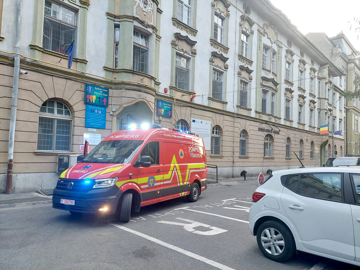 Accidentul de la Brateiu: Cinci copii au rămas internați. Starea lor este stabilă