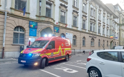 Accidentul de la Brateiu: Cinci copii au rămas internați. Starea lor este stabilă