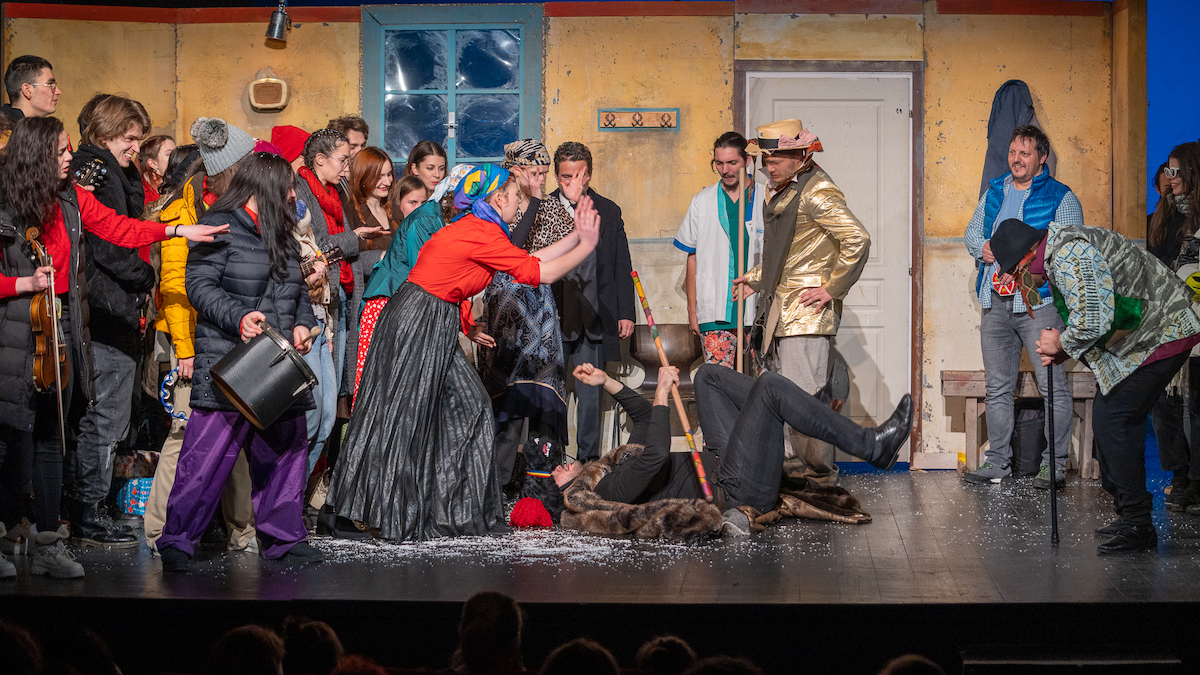 Spectacolul „Țesătorul de vise – Poveste de Crăciun”  poate fi vizionat gratuit între 24 și 30 decembrie, pe Scena Digitală a TNRS