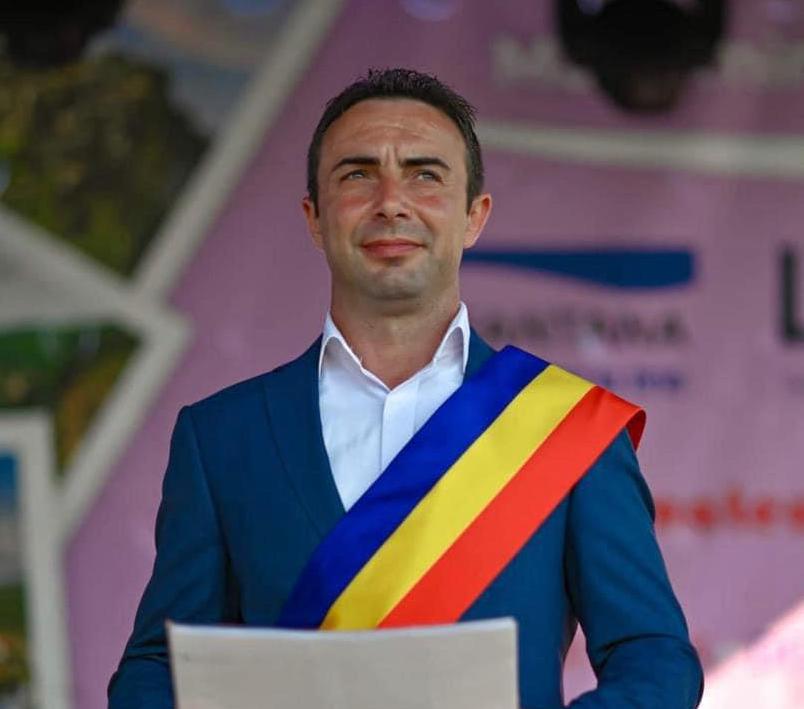 Mesajul de Crăciun din partea Primăriei Tălmaciu