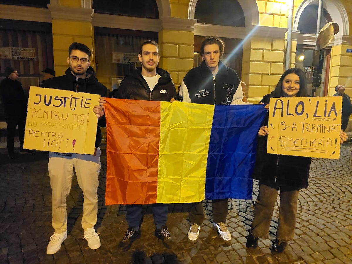 Rezultatele sondajului Turnul Sfatului: Sibienii ar trebui să se implice mai mult pentru o justiție corectă prin proteste și petiții