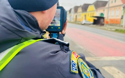 Acțiune simultană a polițiștilor, pe DN 1. În 4 ore, au fost aplicate 65 de amenzi, cele mai multe pentru depășirea vitezei legale