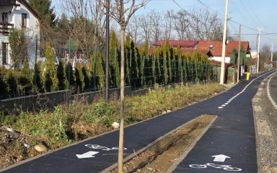 Pista de biciclete pe Valea Avrigului a fost finalizată: 7 km de traseu, traversând una dintre cele mai frumoase zone din județ