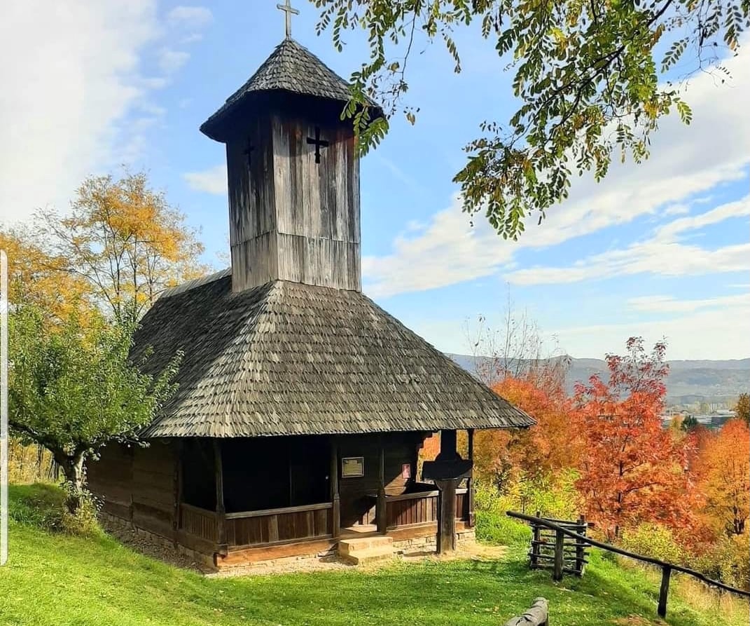 Specialiștii Muzeului Astra merg să restaureze monumentele din Vâlcea. Ciprian Ștefan: Este o nouă sursă de venit