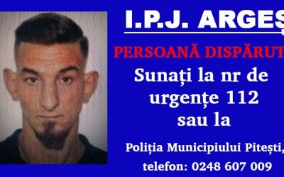 Tânăr sibian, dat dispărut în județul Argeș, de unde venea spre Sibiu. Tânărul are deficiențe de auz și de vorbire