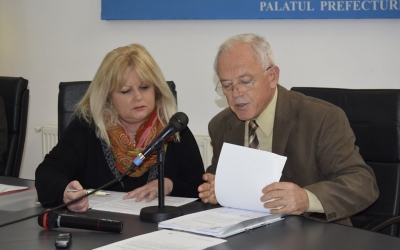 Pensionari în administrație: ANSVSA explică de ce Țichindelean a rămas director: „Este menținut de instanțele de judecată”. Prefectura Sibiu va renunța la doi de miercuri
