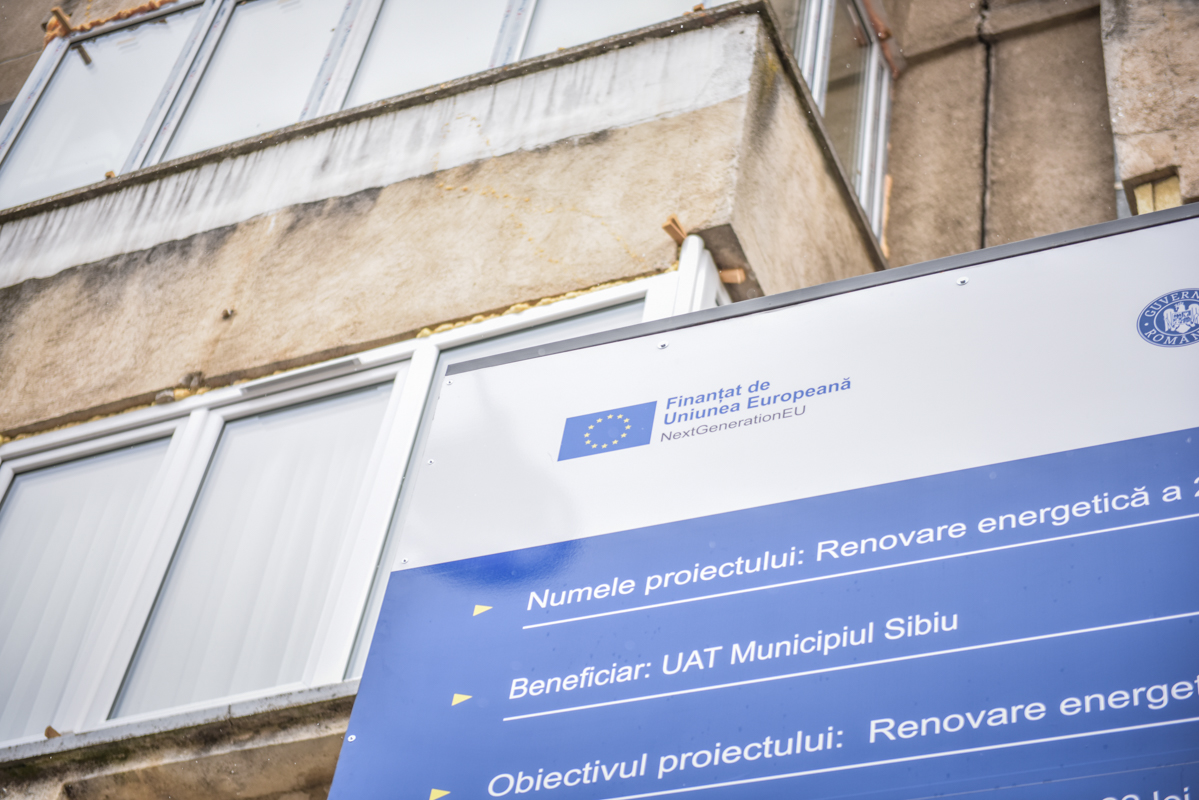 „După reabilitarea blocului, pereții nu vor mai fi ai noștri”. Conspiraționiste scenarii din cauza cărora sibienii ratează fonduri nerambursabile ori vor să-și vândă apartamentele