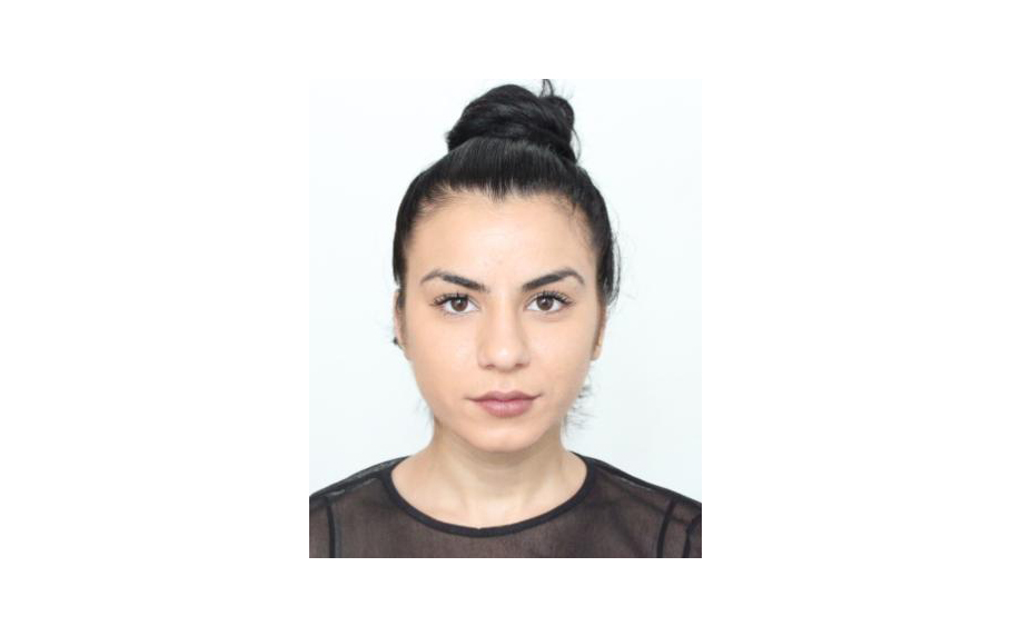 Poliţiştii sibieni caută o tânără de 20 de ani, care a plecat de acasă, din Copșa Mică. Dacă o vedeți, sunați la 112