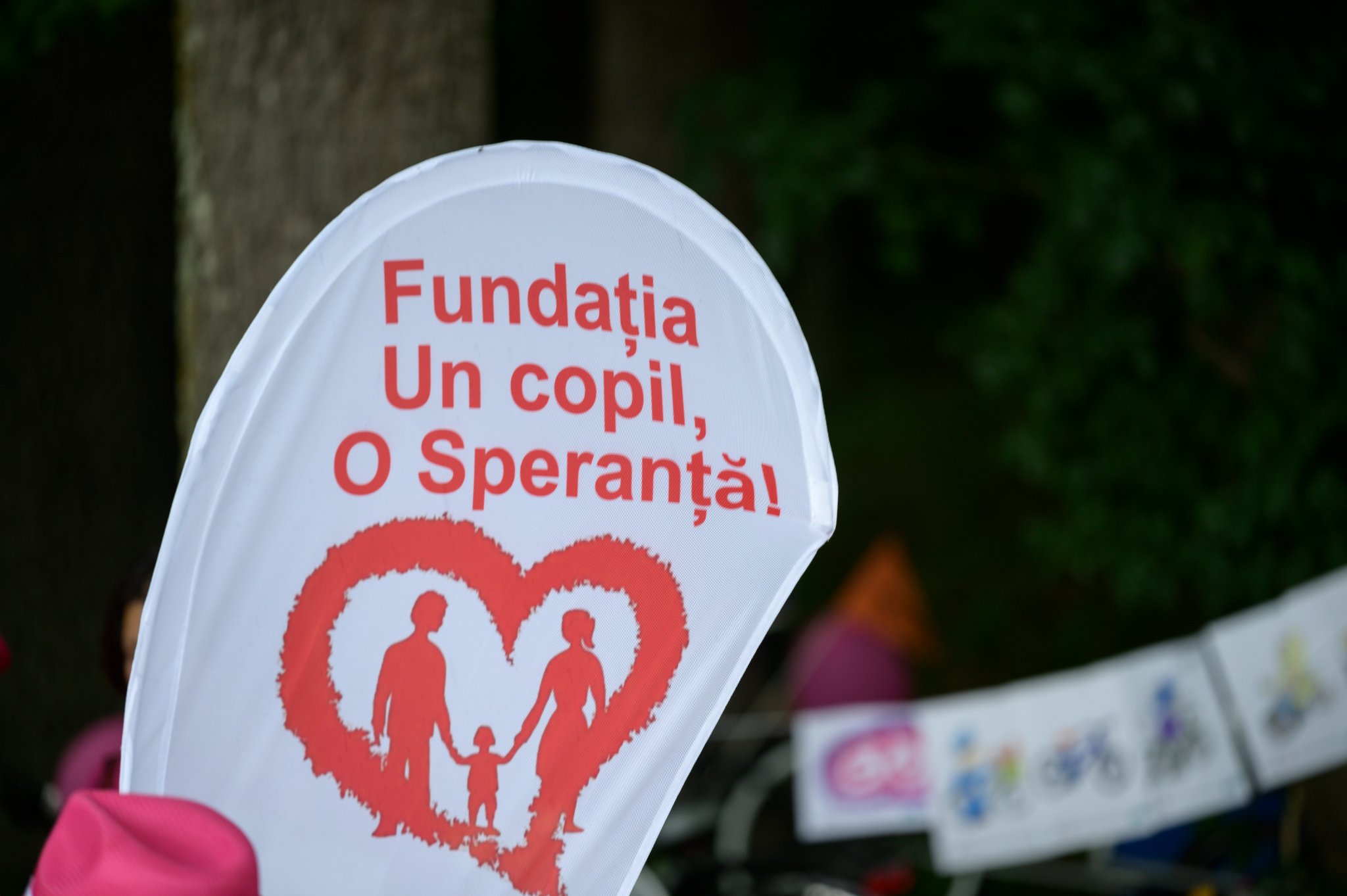 Proiectele Maratonului: Fundația „Un copil, o speranță” vrea să strângă 30.000 de lei ca să organizeze excursii pentru copiii cu autism