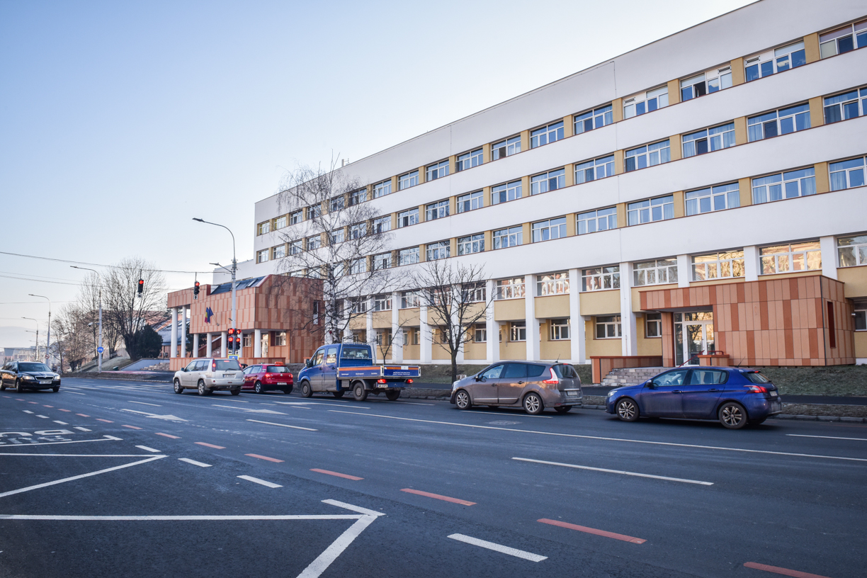 CJ Sibiu finalizează de reabilitat clădirea „Spitalului nou” după patru ani. Primele fonduri europene alocate lucrărilor acum șapte ani au fost parțial pierdute