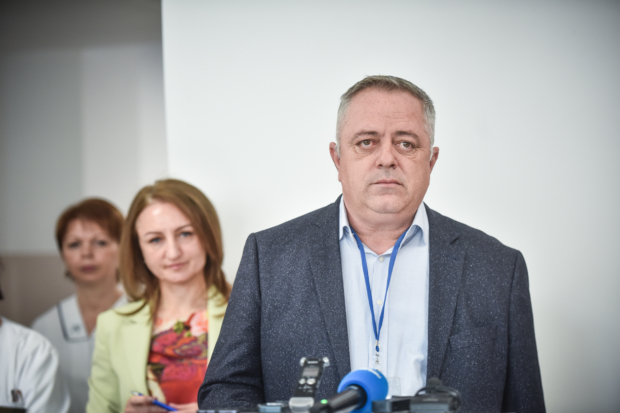 Actualizare. Dr. Daniel Chelcea, despre demisia de la conducerea Spitalului Județean: „Divergențele puternice cu conducerea Consiliului Județean Sibiu m-au împiedicat să îmi duc rolul la îndeplinire”