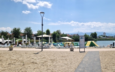 Aproape 7.000 de lei lunar pentru 5 ani: se închiriază barul și două terase la Lacul lui Binder. Mai ieftin decât în 2022