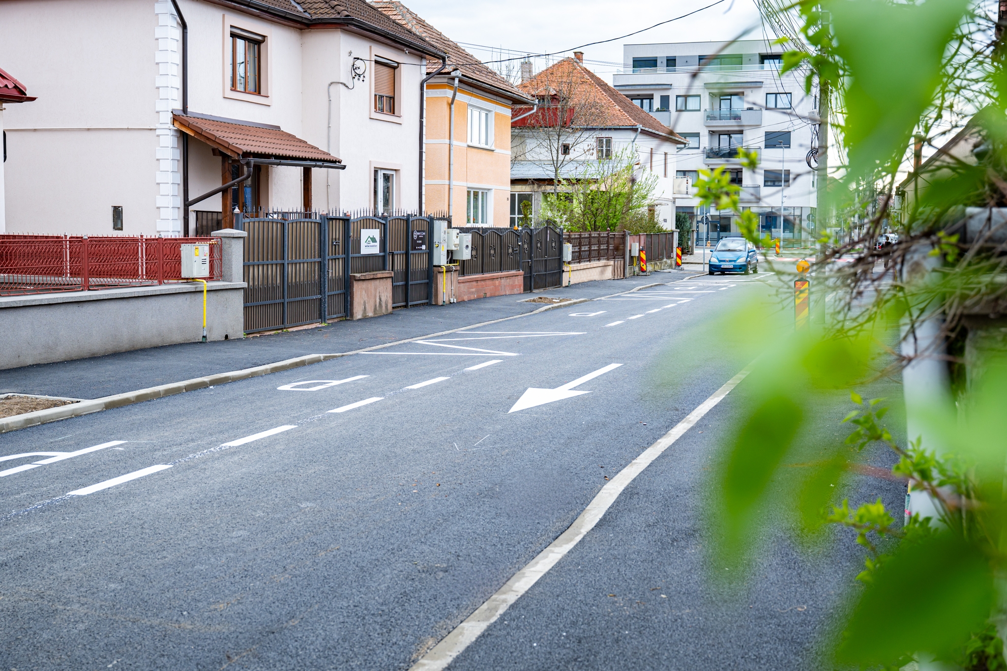 Sens unic pe strada A. Pann, dinspre Calea Dumbrăvii spre Calea Cisnădiei. „Culoar de deplasare mai eficient dinspre Parcul Sub Arini spre cartierul Hipodrom”