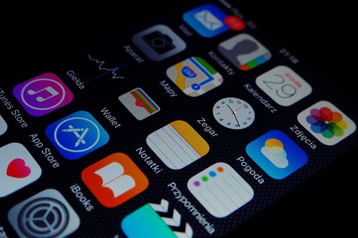 Aplicații mobile care îți transformă iPhone-ul într-un adevărat centru de divertisment