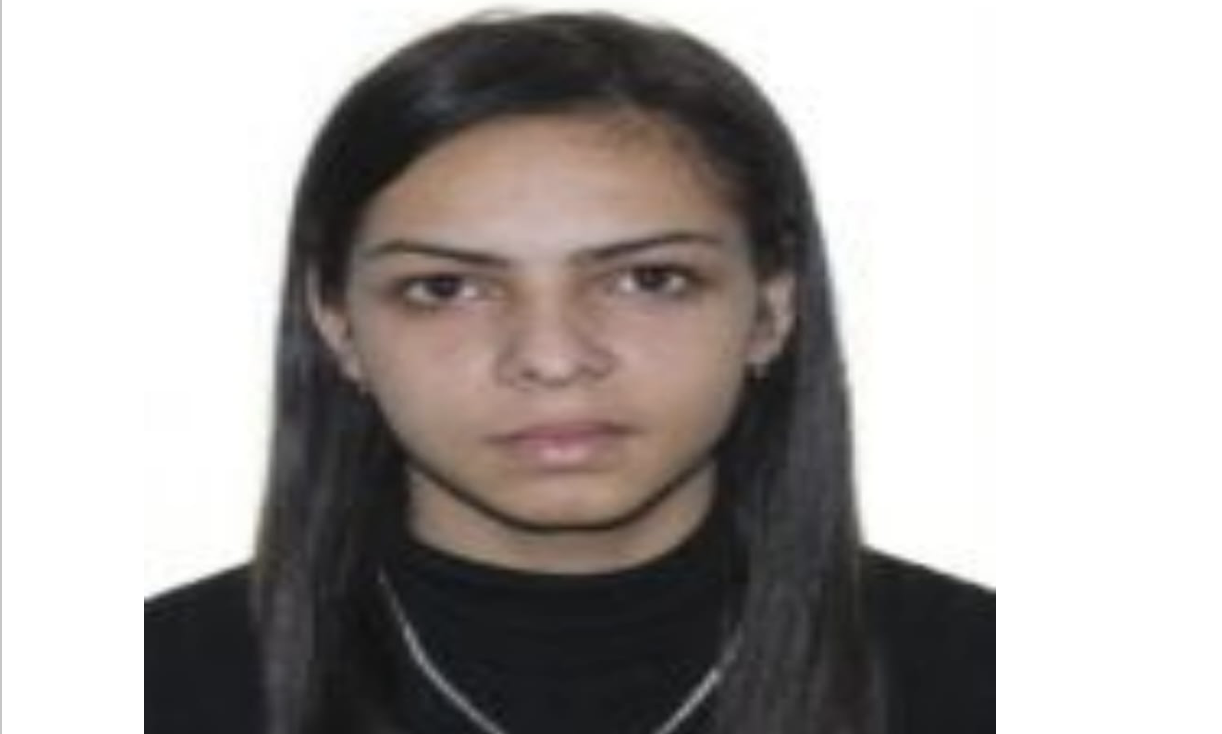 Poliția Sibiu caută o tânără de 23 de ani dată dispărută de mama ei. Are tatuate un fluture pe încheietura mâinii stângi, litera „C” și numărul „1980” pe piciorul stâng