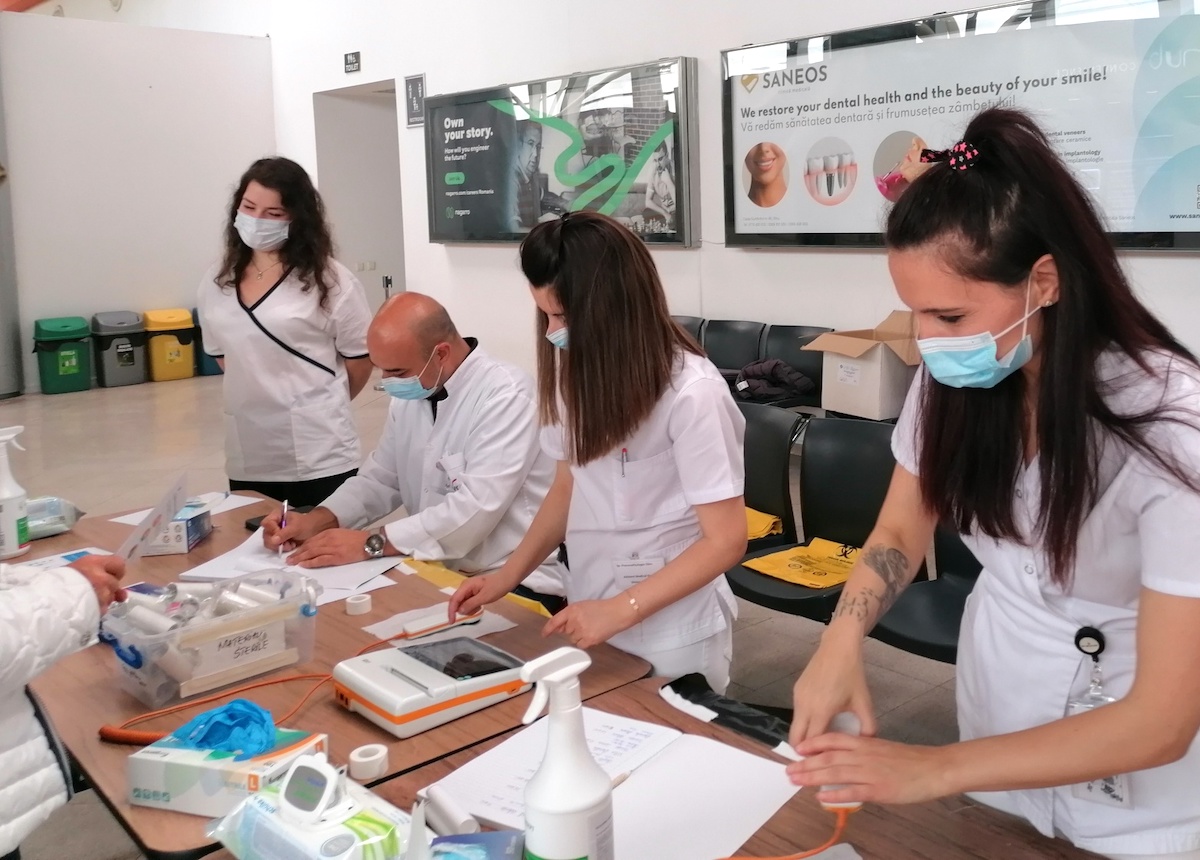 Sibienii își pot testa gratuit sănătatea plămânilor în cadrul Campaniei Antifumat. În 29 mai medicii de la TBC vor fi în curtea Mitropoliei