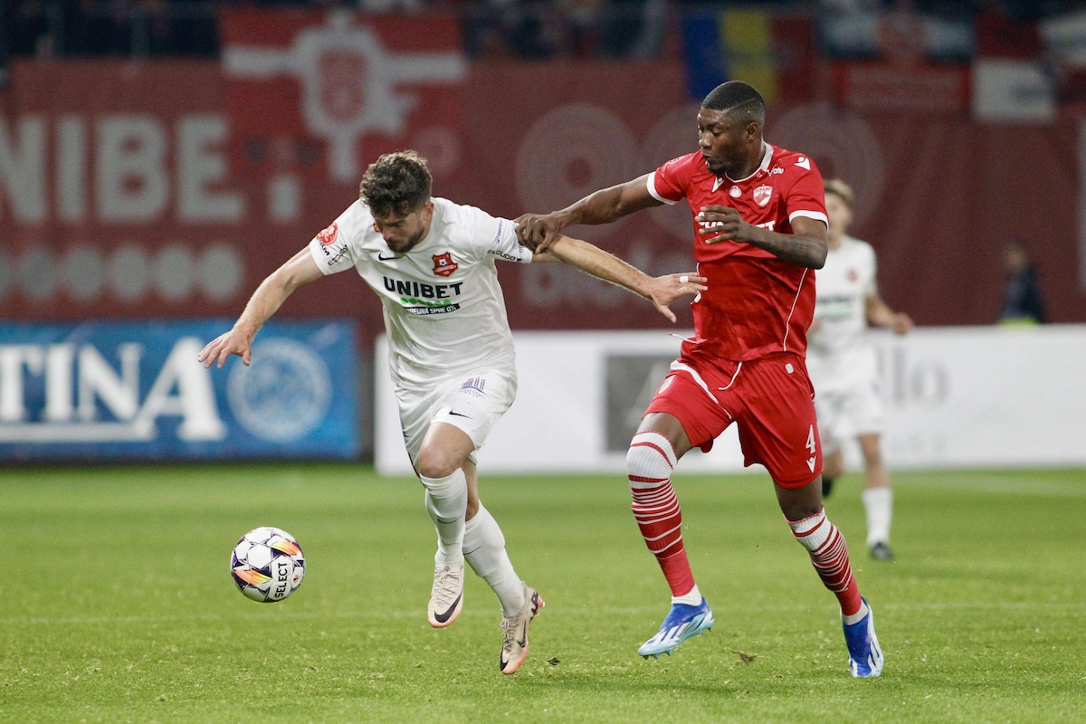 Ianis Stoica, între ”arabi” și Dinamo. ”Avem ofertă scrisă deja”. La Sibiu ar urma să ajungă la schimb Antwi, Edjouma și Gele