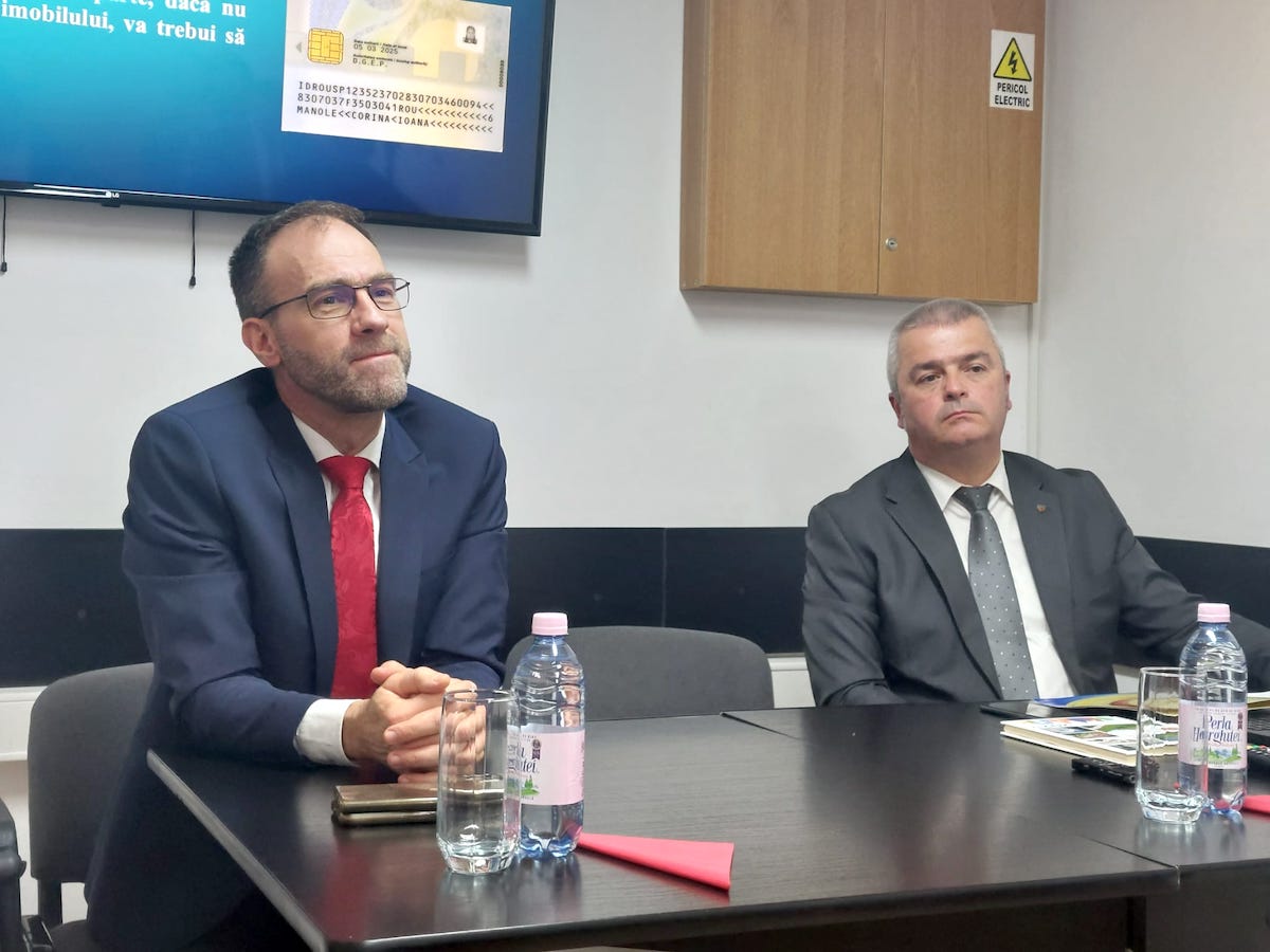Sibiul emite primele cărți electronice de identitate gratuite. Programările pentru iunie sunt deja epuizate