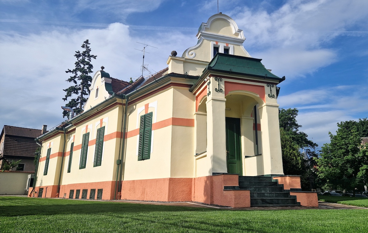 Familia Carabulea deschide în Sibiu un spațiu pentru vernisaje și evenimente socio-culturale