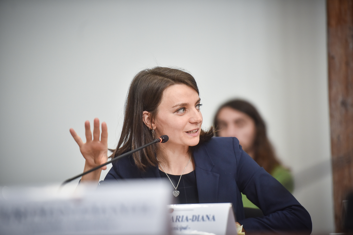 Diana Mureșan este noul președinte al Organizației Municipale USR Sibiu. „Faptul că am fost aleasă în această poziție nu este un premiu, ci un nou angajament”