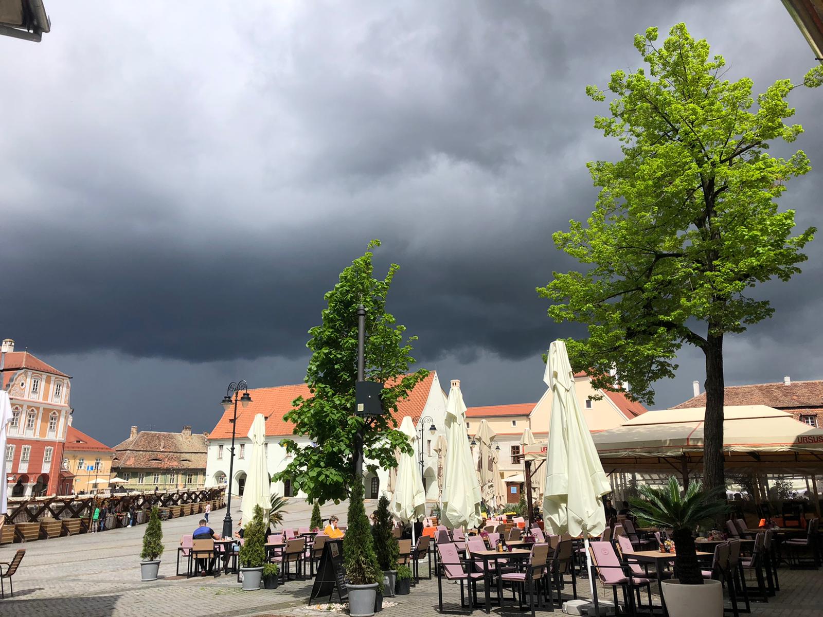 Vreme rece, miercuri: între 9 și 17 grade Celsius în municipiul Sibiu