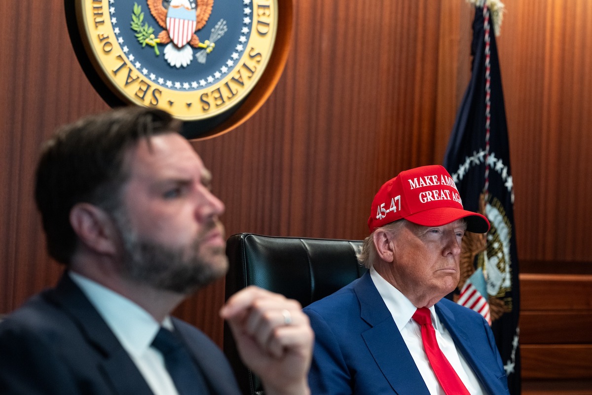 SUA au bombardat trei obiective nucleare din Iran. „A sosit timpul pentru pace”, a declarat Donald Trump după atac