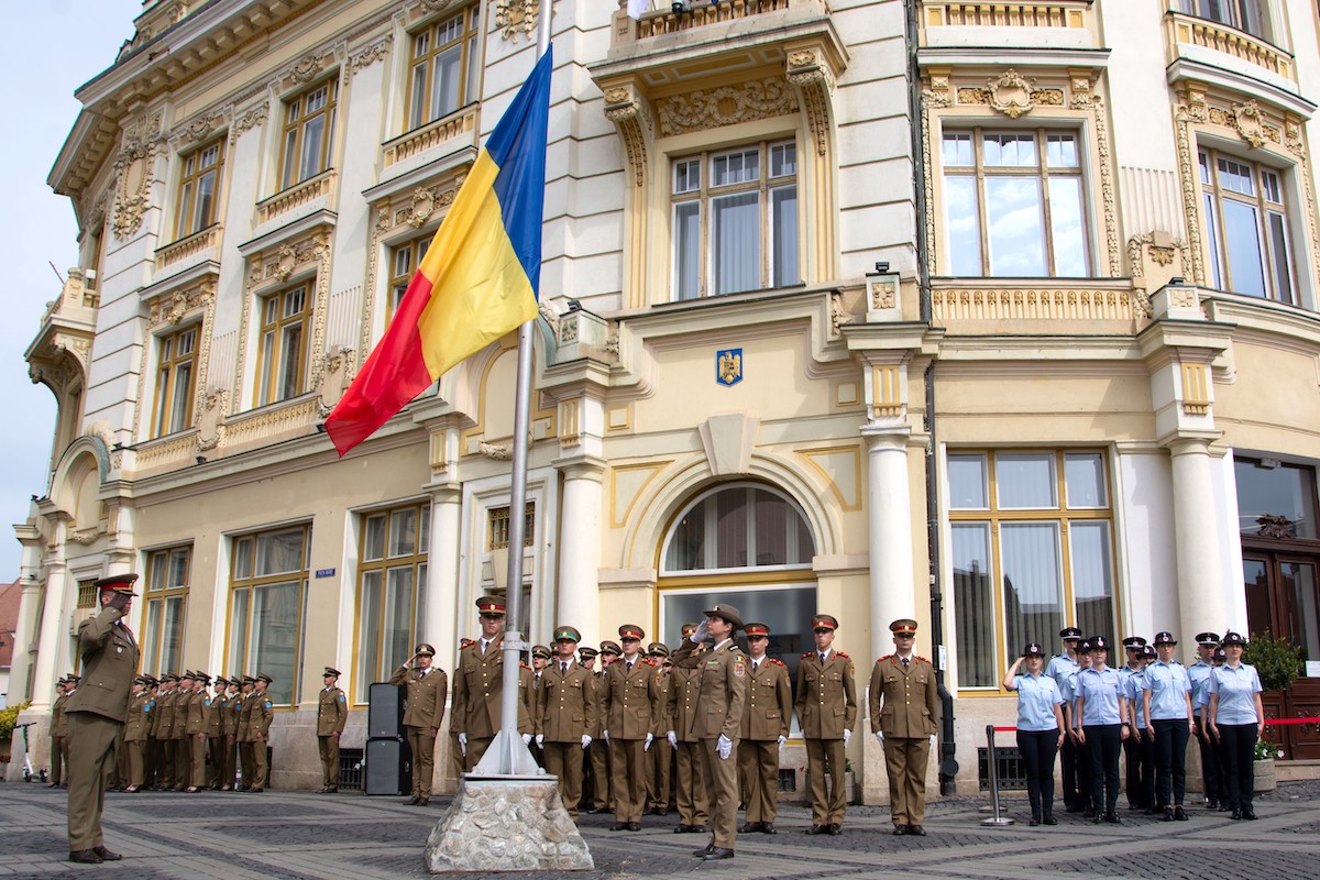 Sibienii sunt invitați să participe la ceremonia Zilei Drapelului, în 26 iunie