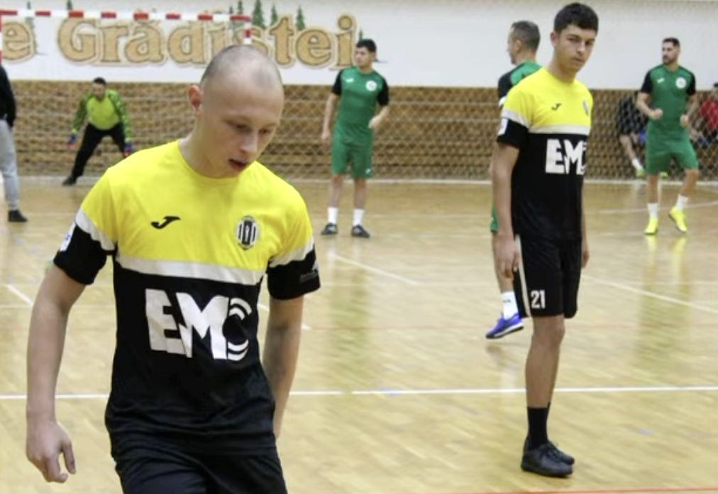 Doliu în arbitrajului sibian. A murit Cristian Meres. Tânărul a pierdut lupta cu o boală grea