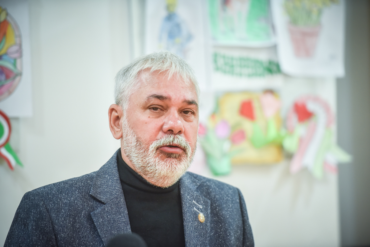 Subprefectul Sibiului, Benedek Zacharie, despre reducerea programului la Drumuri și Poduri: „În 25 de ani n-am văzut nicio firmă de construcții care vara să-și reducă programul”