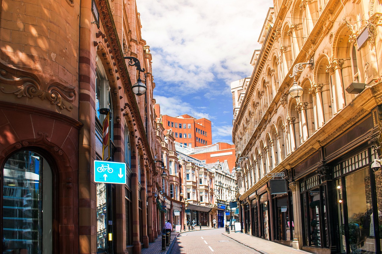 Cursă Sibiu – Birmingham operată de Wizz Air, din octombrie. Va circula de două ori pe săptămână. Bilete, de la 259 de lei, în funcție de dată