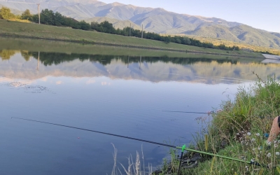 Ultima noapte de prohibiție, întâia zi de pescuit. Autoritățile îi avertizează pe pescari: Controale din prima zi, amenzile pornesc de la 1.000 de lei